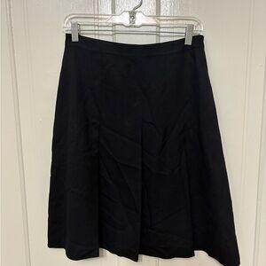 Ann Taylor Black Knee-Length A-Line Pleated Skirt